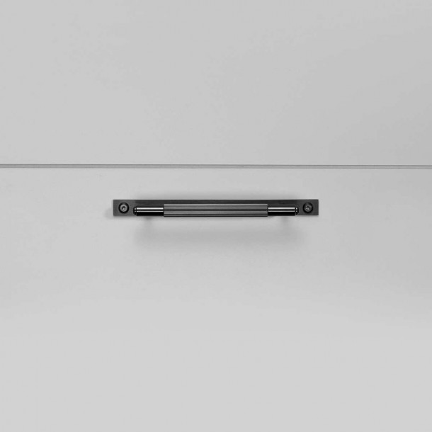 Ручка Linear Plate Black Small