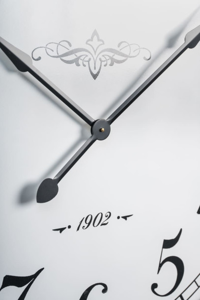 Часы металлические "1902" диам. 93 см