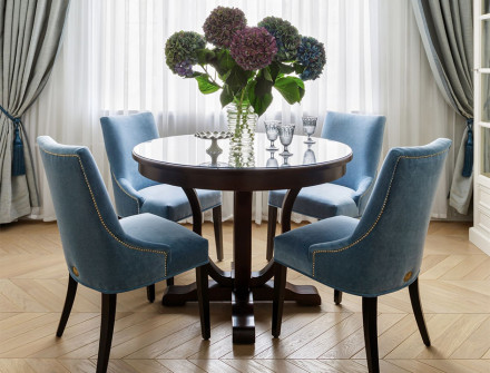Обеденные столы: выбор стилистов Dantone Home